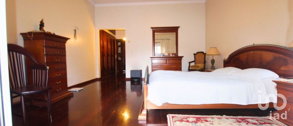 Maison T3 à Ossela de 336 m²