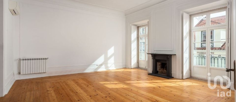 Apartment T4 in Santa Maria Maior of 286 m²