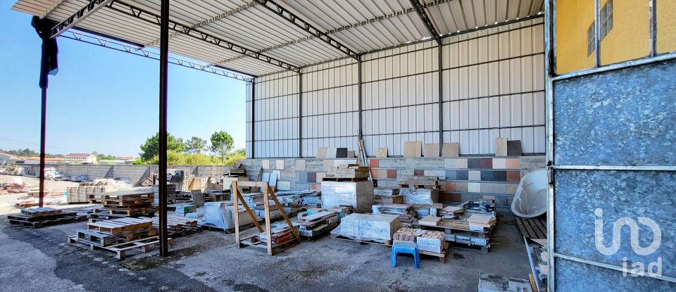 Pavilion T0 in Mira of 924 m²