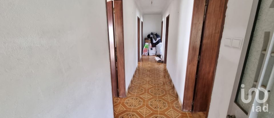 Moradia T4 em Malhada Sorda de 233 m²