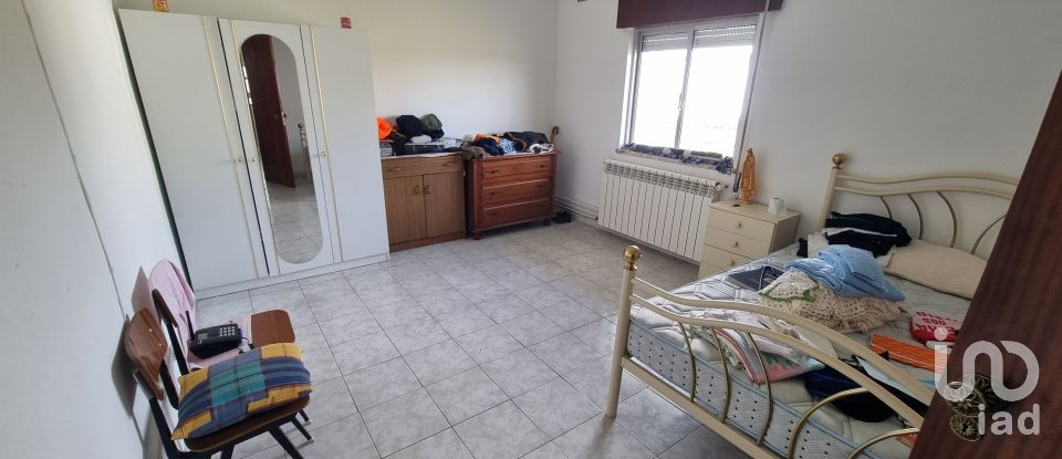 Moradia T4 em Malhada Sorda de 233 m²