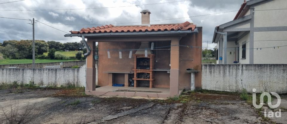 Moradia T4 em Malhada Sorda de 233 m²