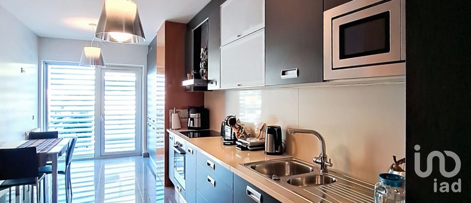 Apartamento T4 em Santa Marinha E São Pedro Da Afurada de 283 m²