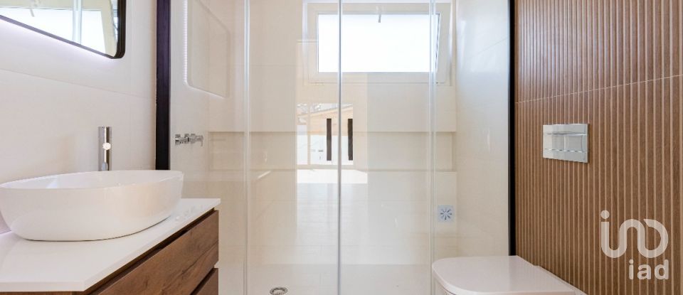 Moradia T3 em Fernão Ferro de 140 m²