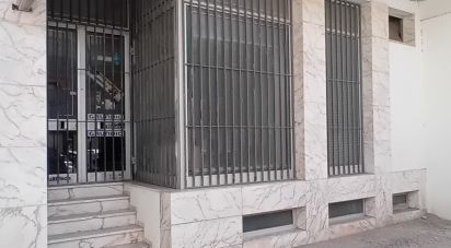 Boutique/Local commercial à Loulé (São Clemente) de 176 m²