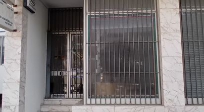 Boutique/Local commercial à Loulé (São Clemente) de 176 m²