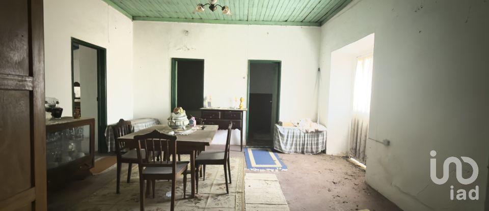 Casa de Campo T3 em São Vicente do Paul e Vale de Figueira de 145 m²