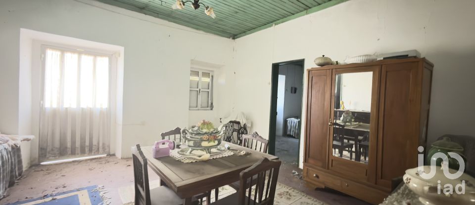 Casa de Campo T3 em São Vicente do Paul e Vale de Figueira de 145 m²