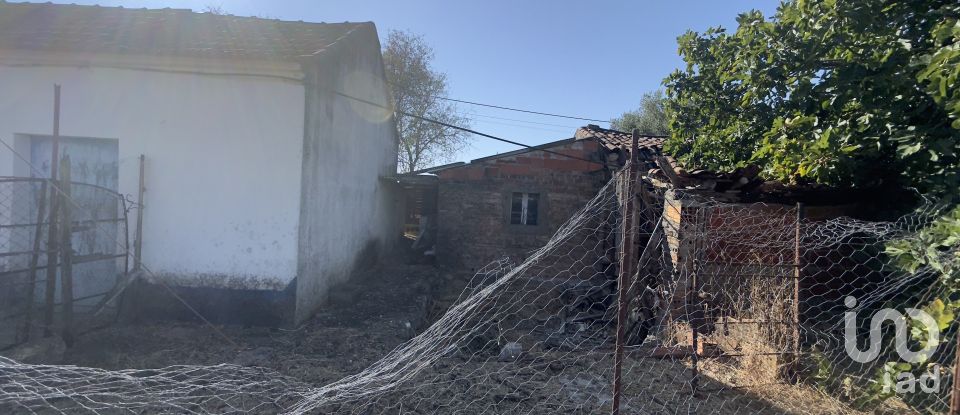 Casa de Campo T3 em São Vicente do Paul e Vale de Figueira de 145 m²