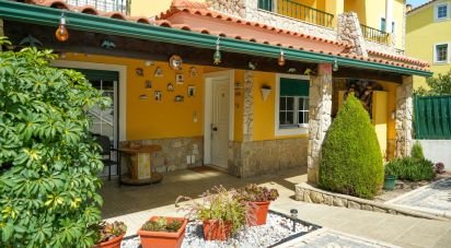 House/villa T3 in Lamas e Cercal of 175 m²