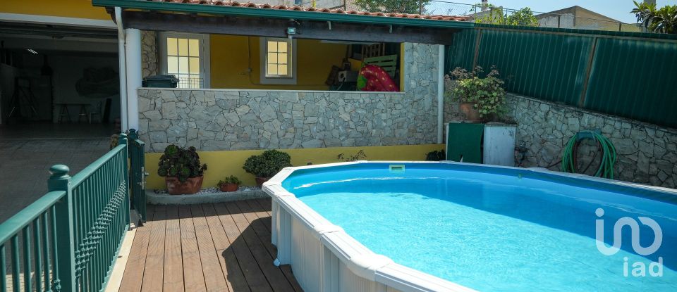 House/villa T3 in Lamas e Cercal of 175 m²