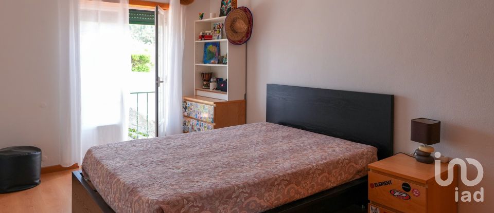 House/villa T3 in Lamas e Cercal of 175 m²