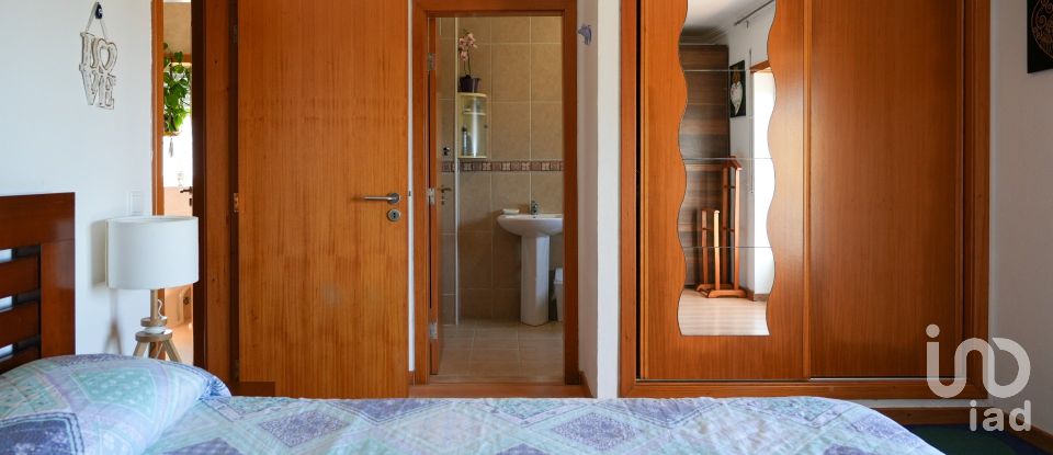 House/villa T3 in Lamas e Cercal of 175 m²