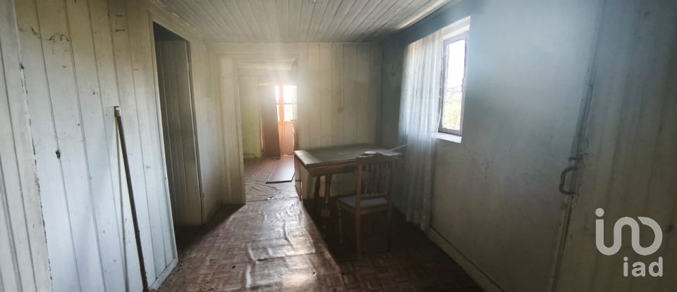 House T0 in Travancinha of 157 m²