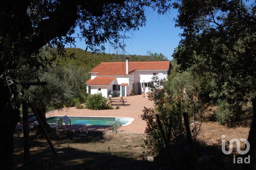 Casa de Campo T5 em Almoster de 108 m²