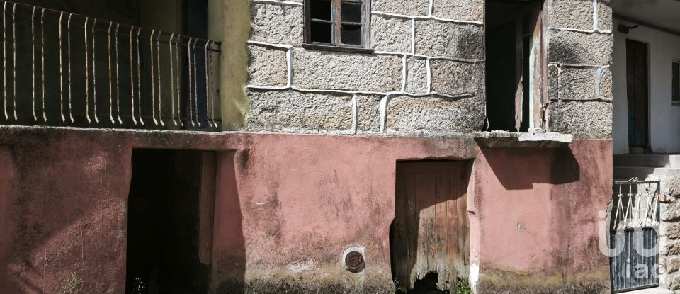 Maison T0 à Seixo da Beira de 50 m²