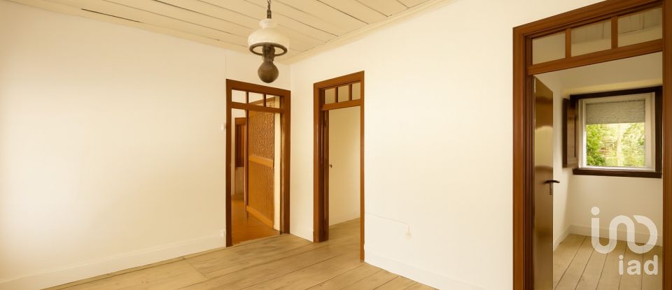 Single story home T4 in Malhou, Louriceira e Espinheiro of 327 m²