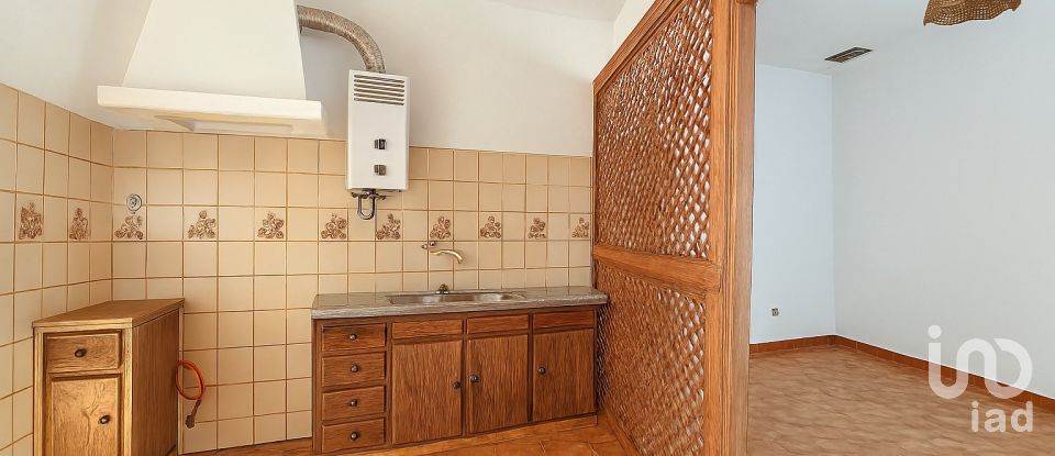 Single story home T4 in Malhou, Louriceira e Espinheiro of 327 m²