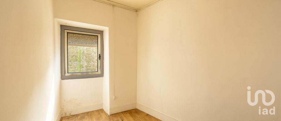 Single story home T4 in Malhou, Louriceira e Espinheiro of 327 m²