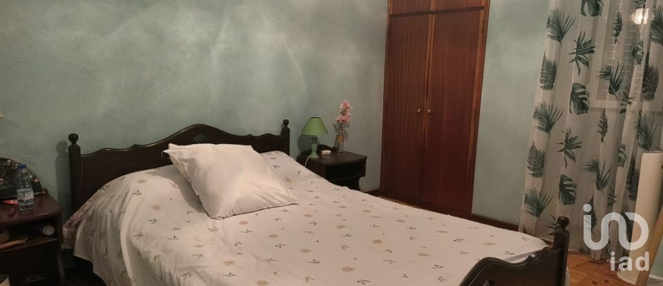 Maison T5 à Canas de Senhorim de 760 m²