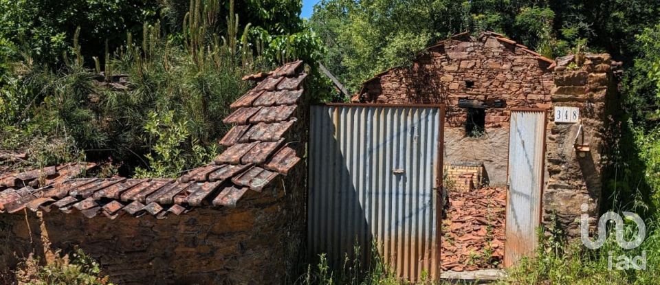 House T0 in Vila Facaia of 160 m²