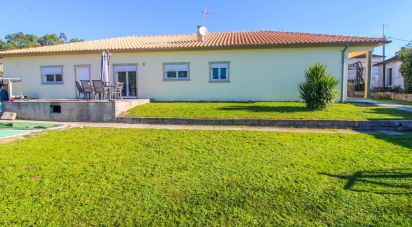 House T3 in Santa Cruz da Trapa e São Cristóvão de Lafões of 173 m²