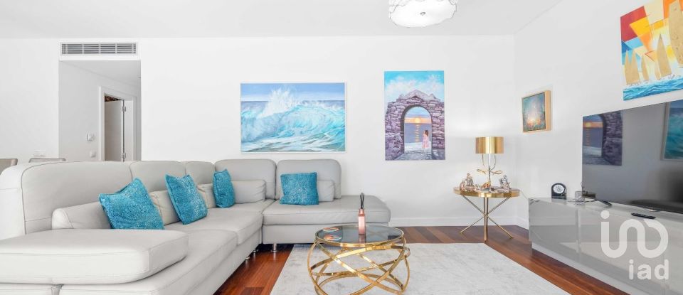 Apartamento T2 em Funchal (Sé) de 107 m²