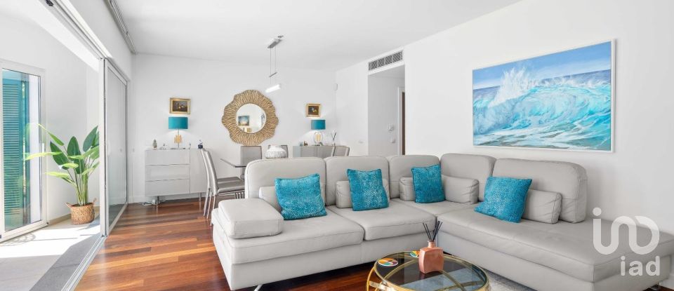 Apartamento T2 em Funchal (Sé) de 107 m²