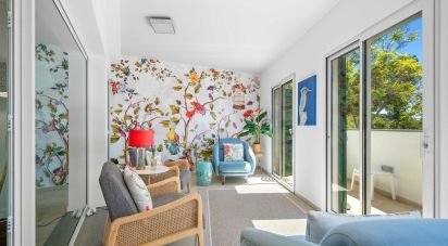 Appartement T2 à Funchal (Sé) de 107 m²