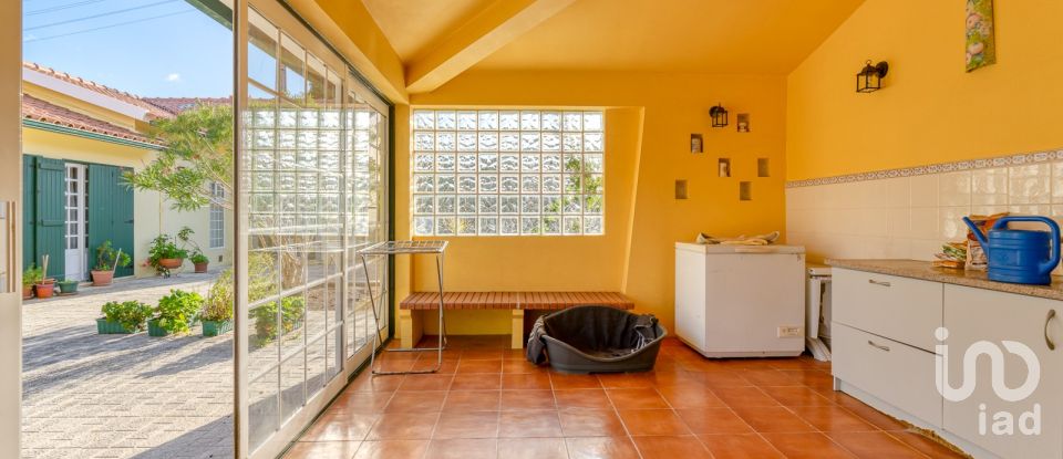 Moradia T4 em Marinha Grande de 312 m²