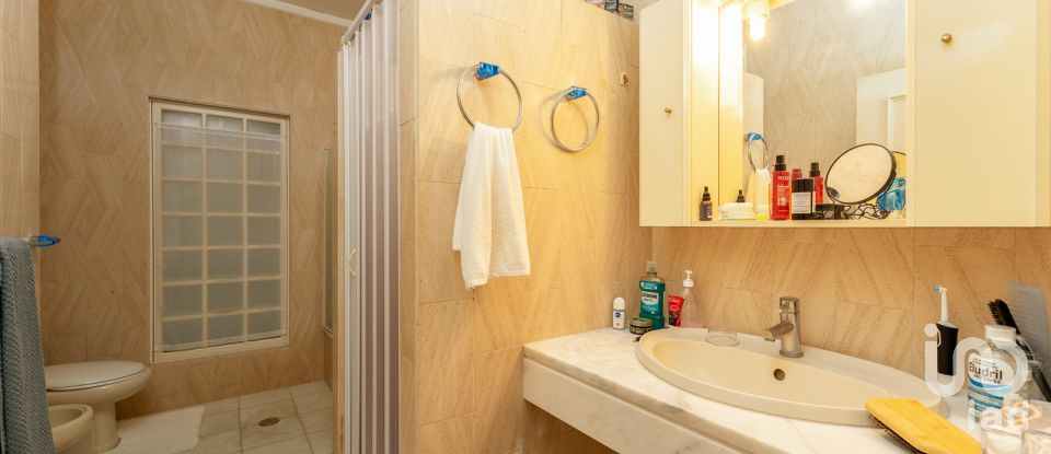 Moradia T4 em Marinha Grande de 312 m²