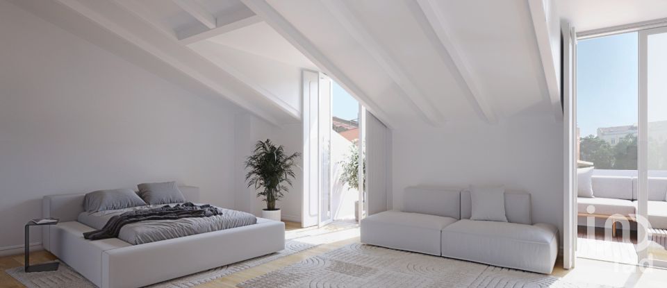 Apartment T5 in Santo António of 199 m²