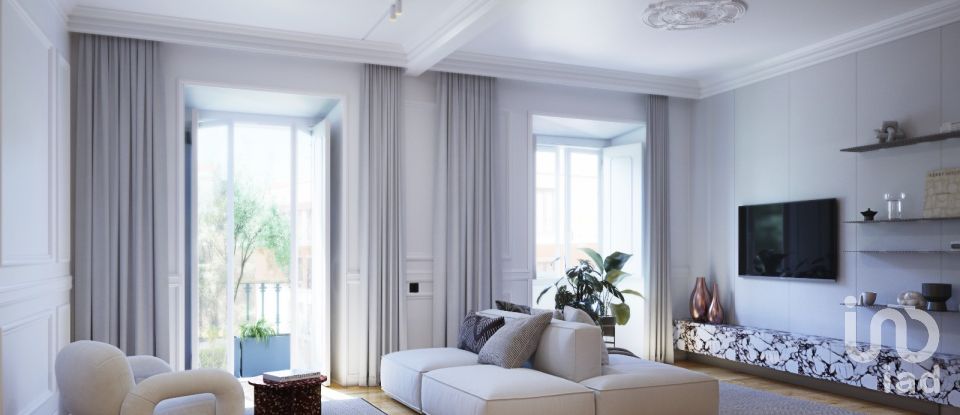 Apartment T5 in Santo António of 199 m²