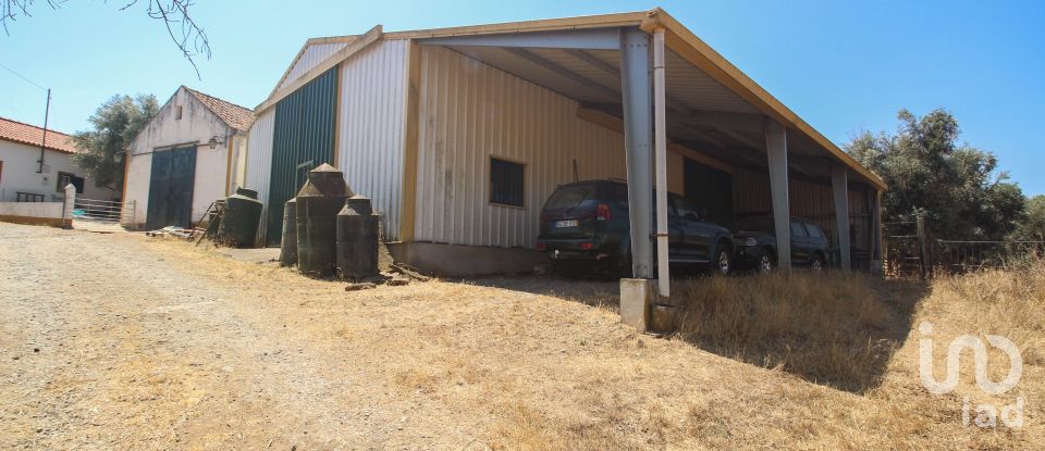 Ferme T7 à Nossa Senhora da Vila, Nossa Senhora do Bispo e Silveiras de 525 m²