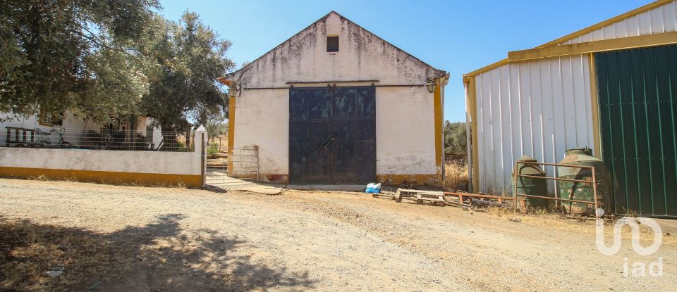 Ferme T7 à Nossa Senhora da Vila, Nossa Senhora do Bispo e Silveiras de 525 m²