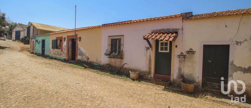 Ferme T7 à Nossa Senhora da Vila, Nossa Senhora do Bispo e Silveiras de 525 m²