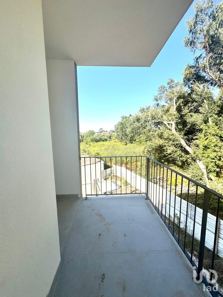 Apartamento T2 em Arcozelo de 96 m²