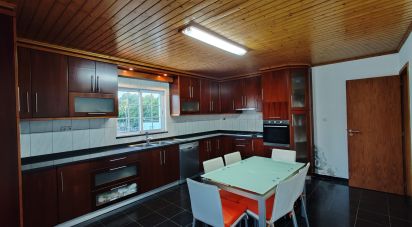 Moradia T3 em Madalena de 293 m²