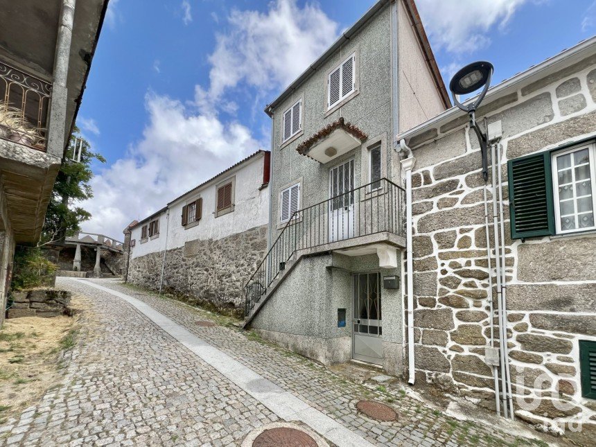 Country home T2 in Gosende of 50 m²