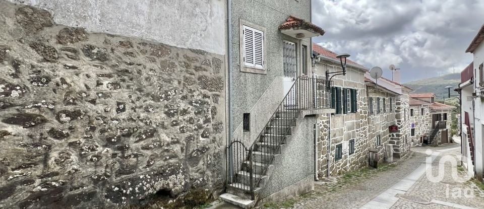 Country home T2 in Gosende of 50 m²