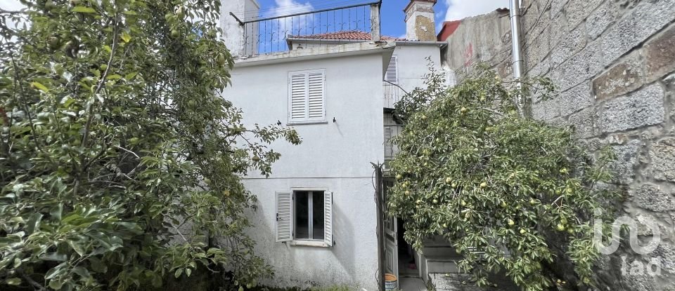 Country home T2 in Gosende of 50 m²