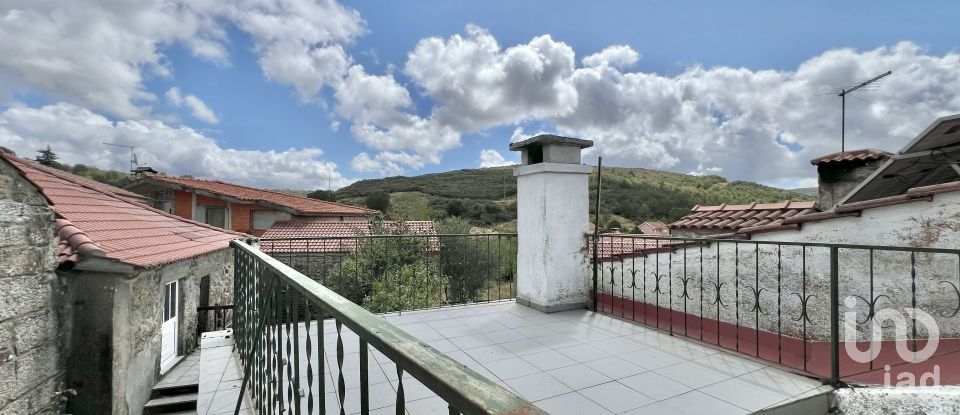 Country home T2 in Gosende of 50 m²