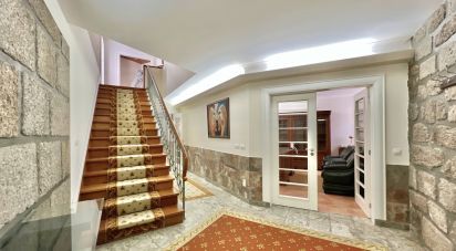 Maison T5 à Canas de Senhorim de 437 m²