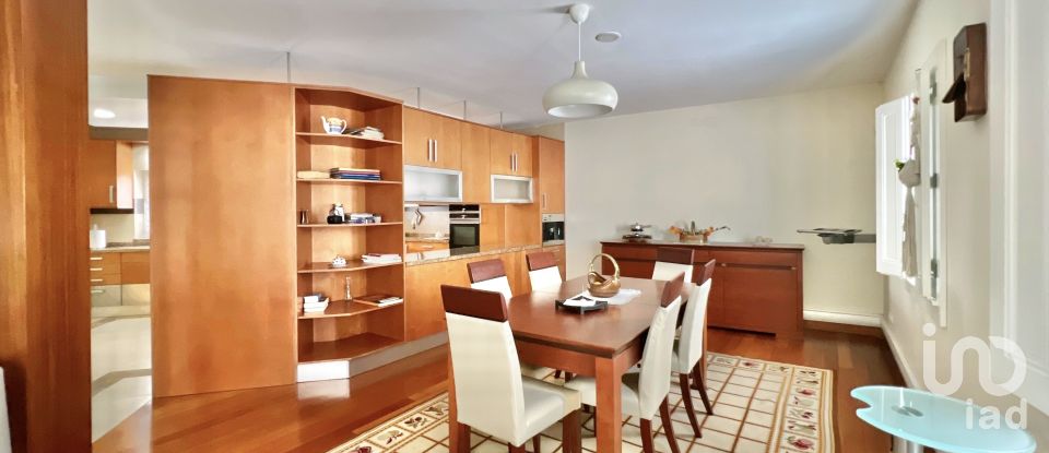 Maison T5 à Canas de Senhorim de 437 m²