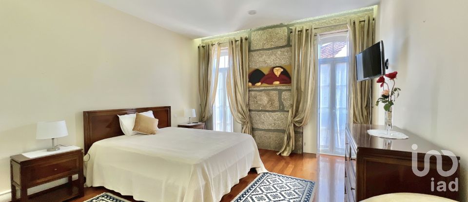 Maison T5 à Canas de Senhorim de 437 m²