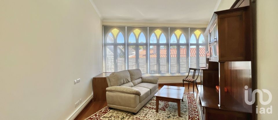 Maison T5 à Canas de Senhorim de 437 m²