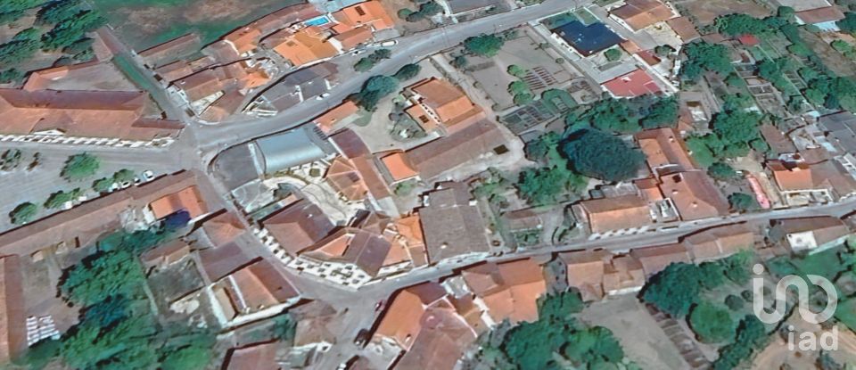 Maison T5 à Canas de Senhorim de 437 m²