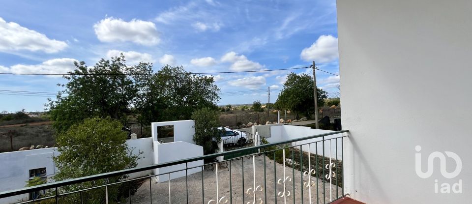 Maison T4 à Paderne de 257 m²