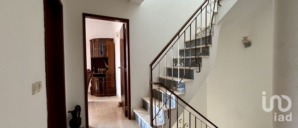 Maison T4 à Paderne de 257 m²