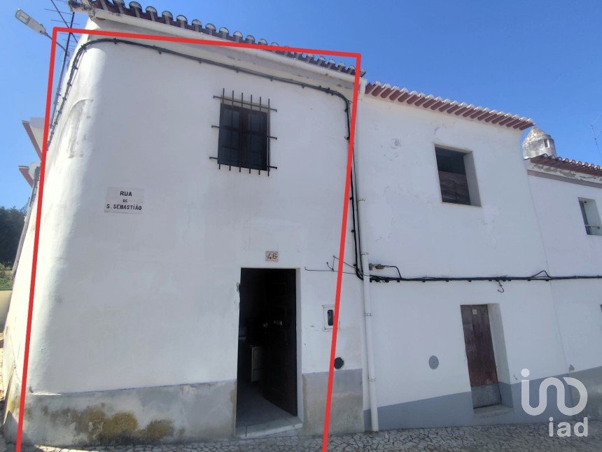 Traditional house T2 in Borba (Matriz) of 56 m²
